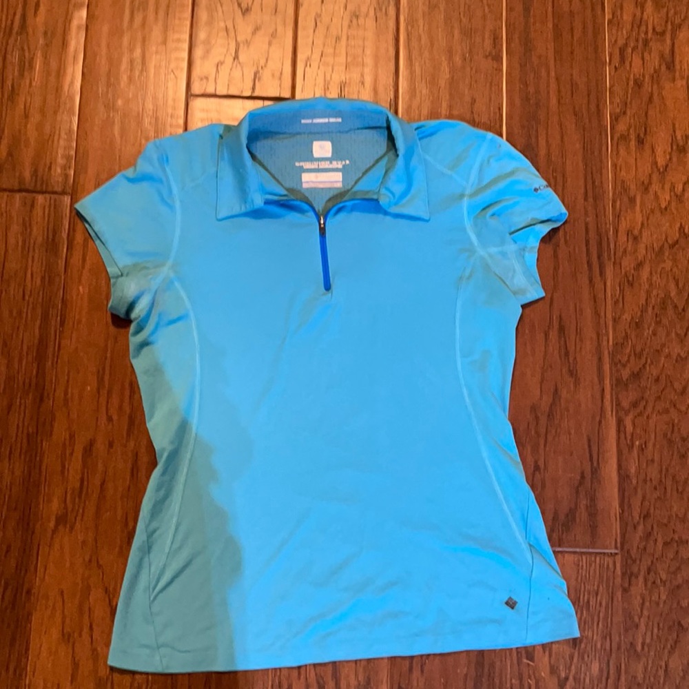 Blue Columbia collared shirt golf size large